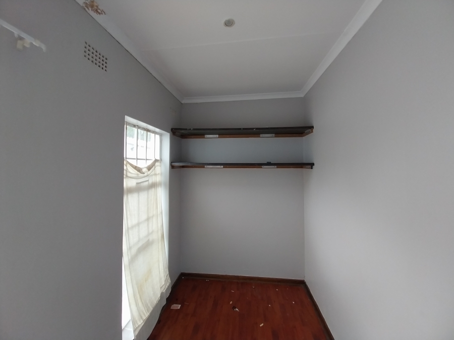 To Let 6 Bedroom Property for Rent in Fort Gale Eastern Cape